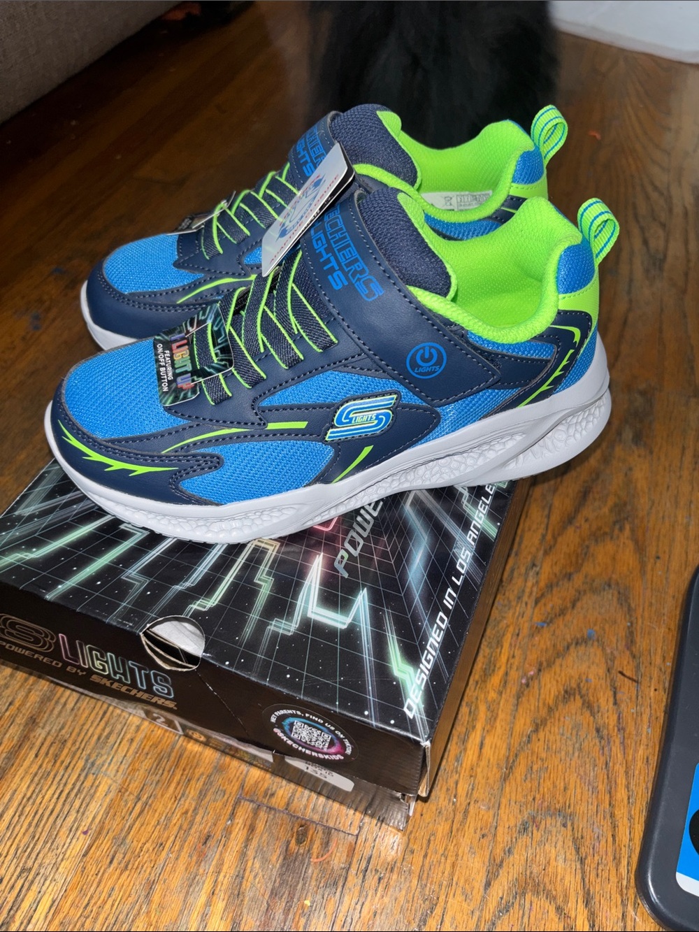 Skechers 401497L NVLM s lights meteor lights glow strider